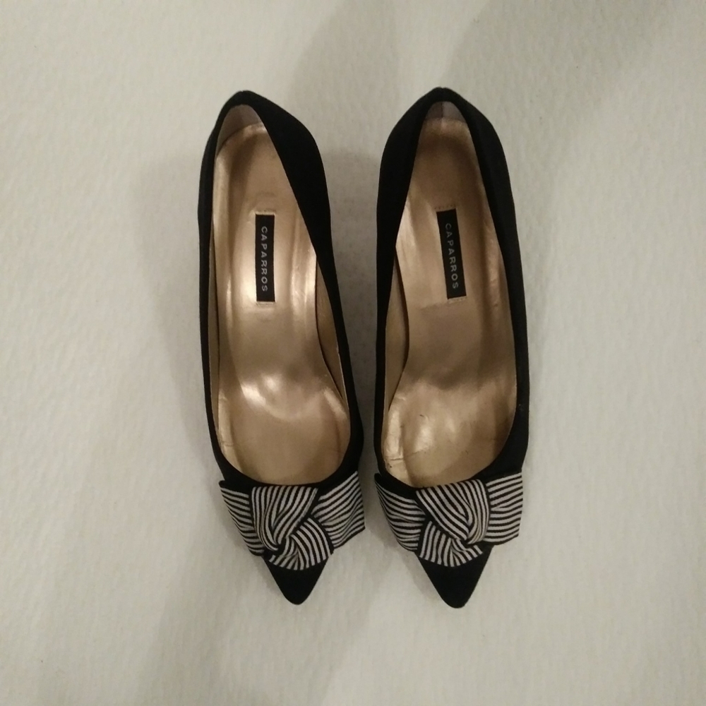Shoes - Picture 2 of 6